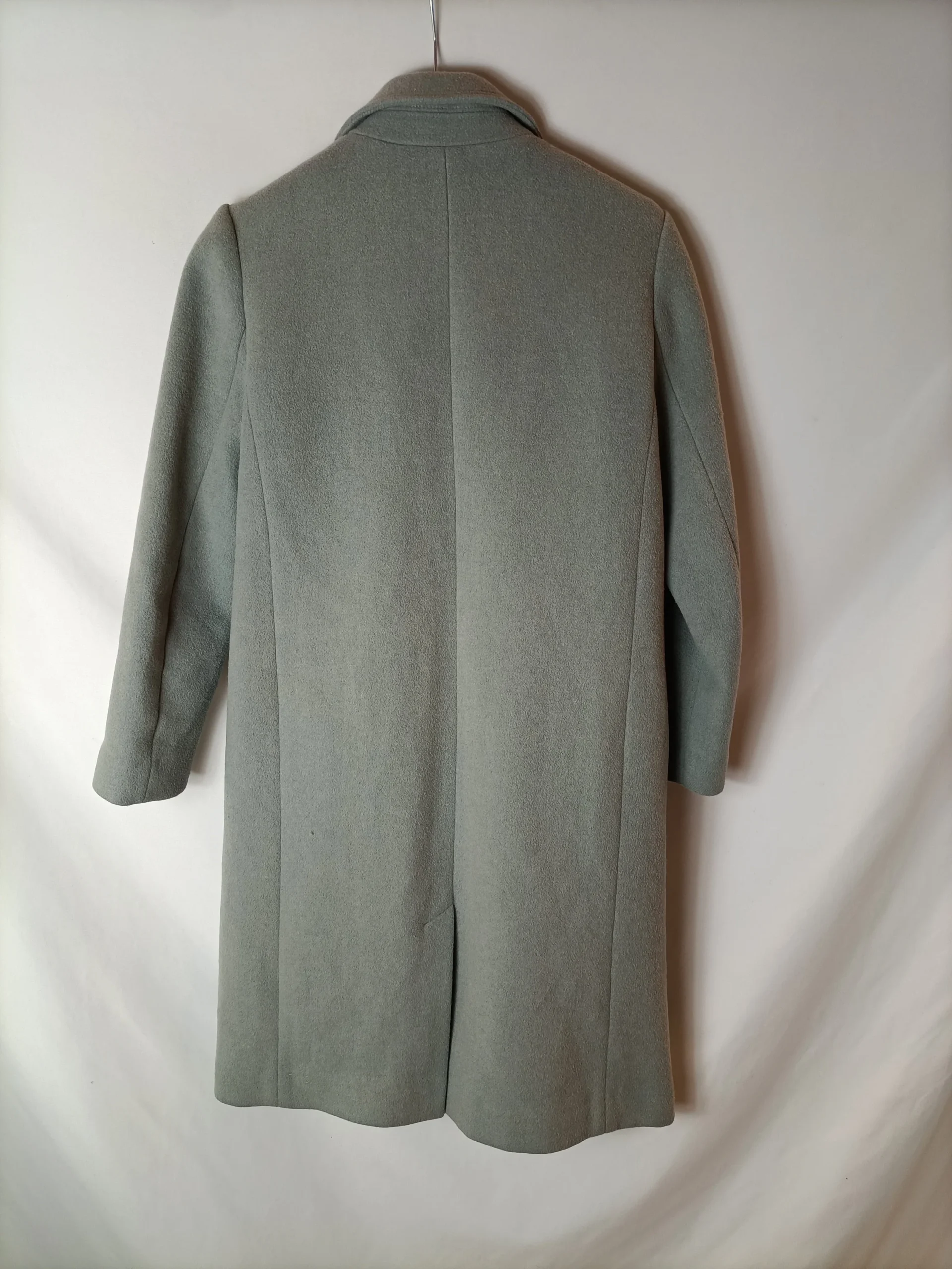ENRUINI. Abrigo paño verde T.s - Imagen 3