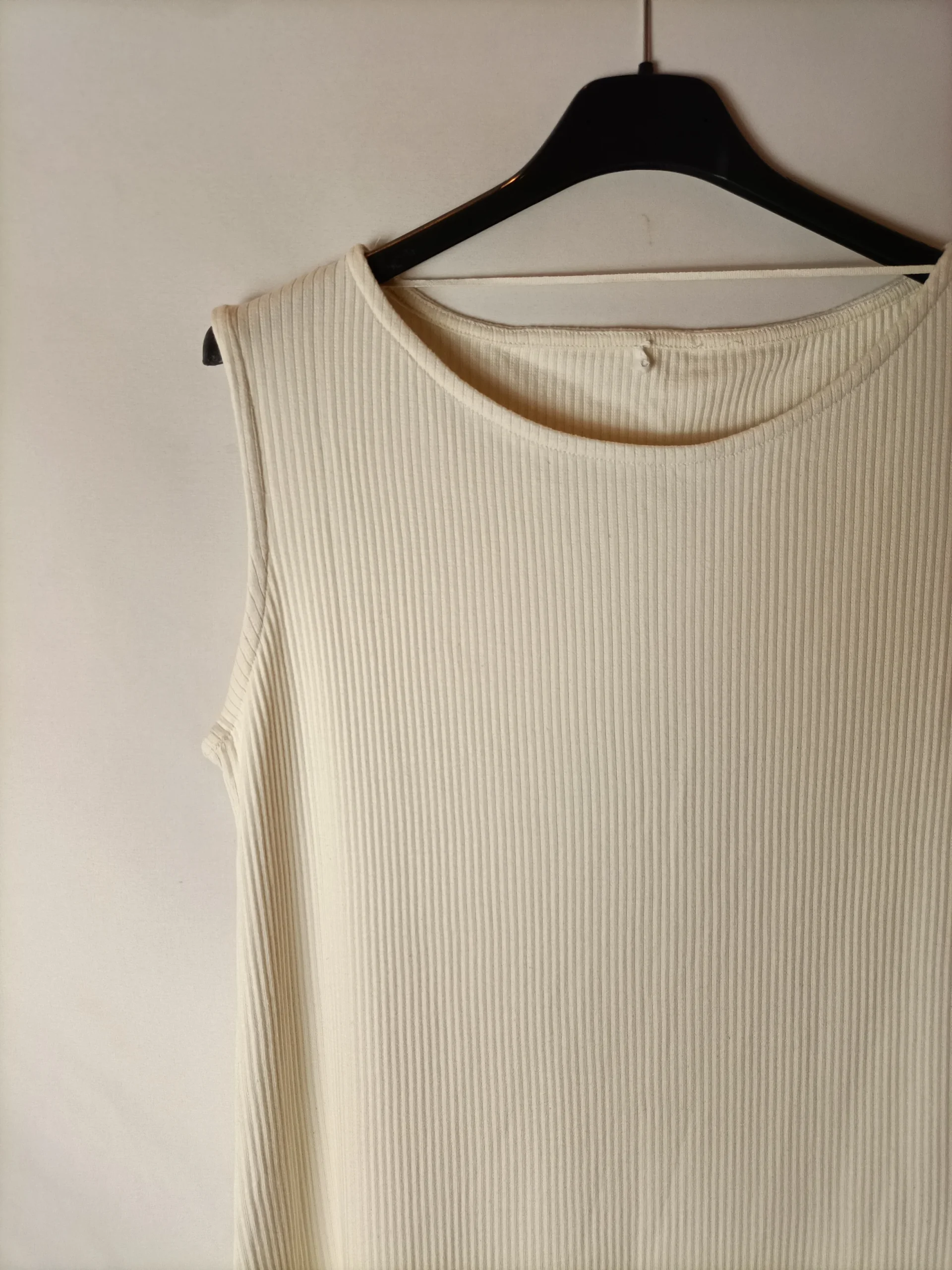 OTRAS. Vestido canalé blanco. T S/M - Imagen 2