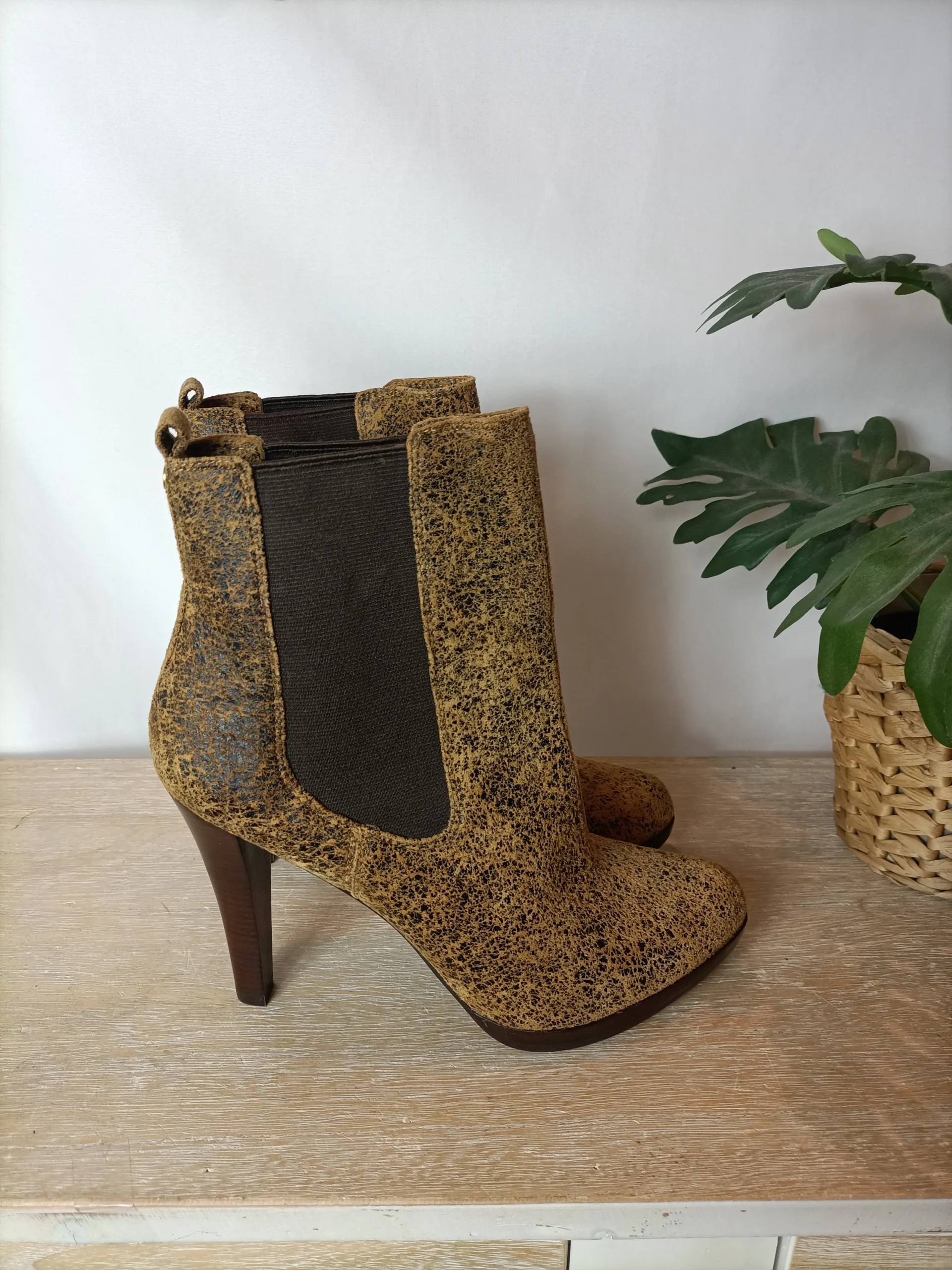 MICHAEL KORS. Botas piel print T.38,5 - Imagen 2
