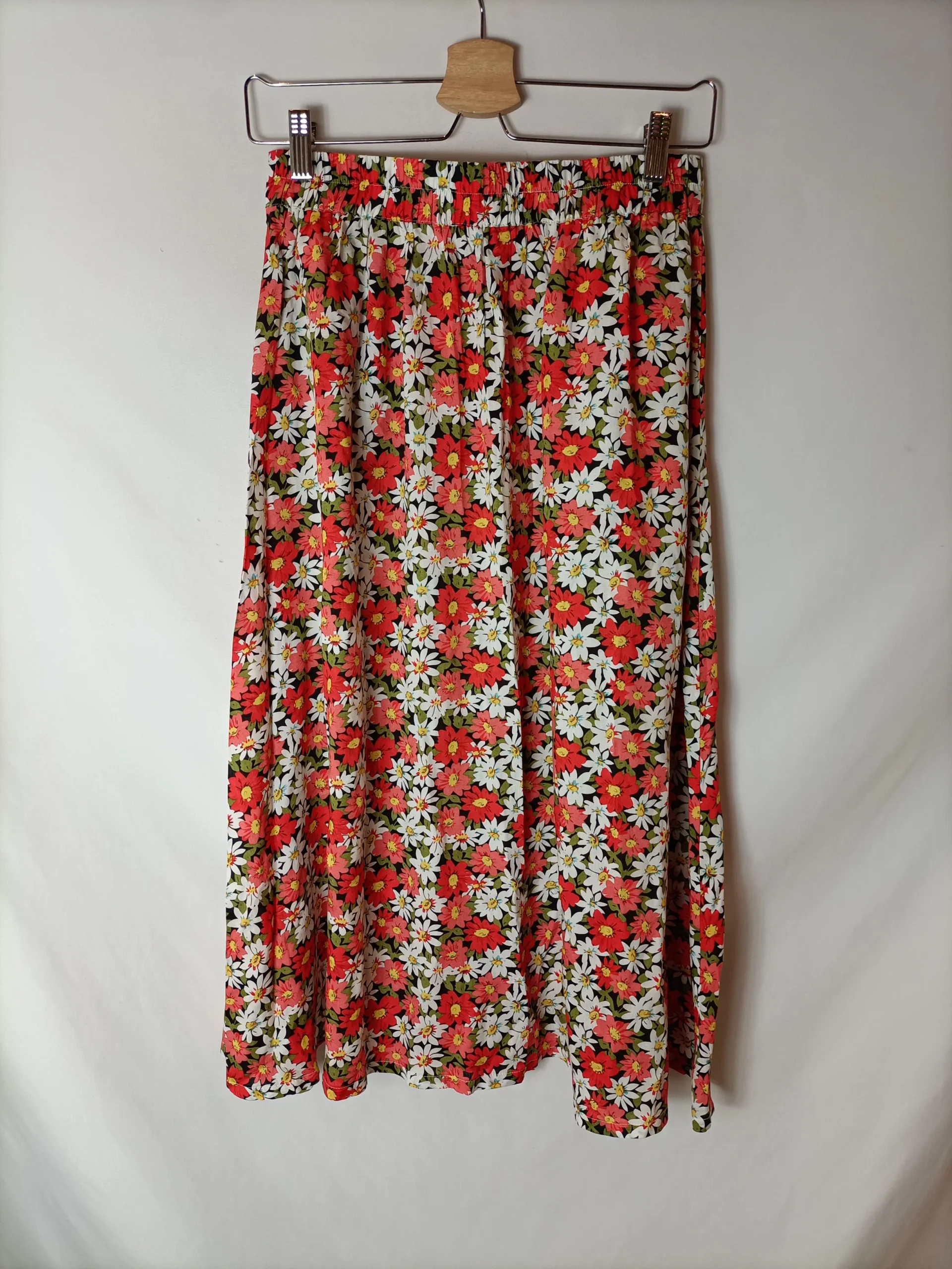 24 COLOURS. Total look top y falda flores. T S - Imagen 4