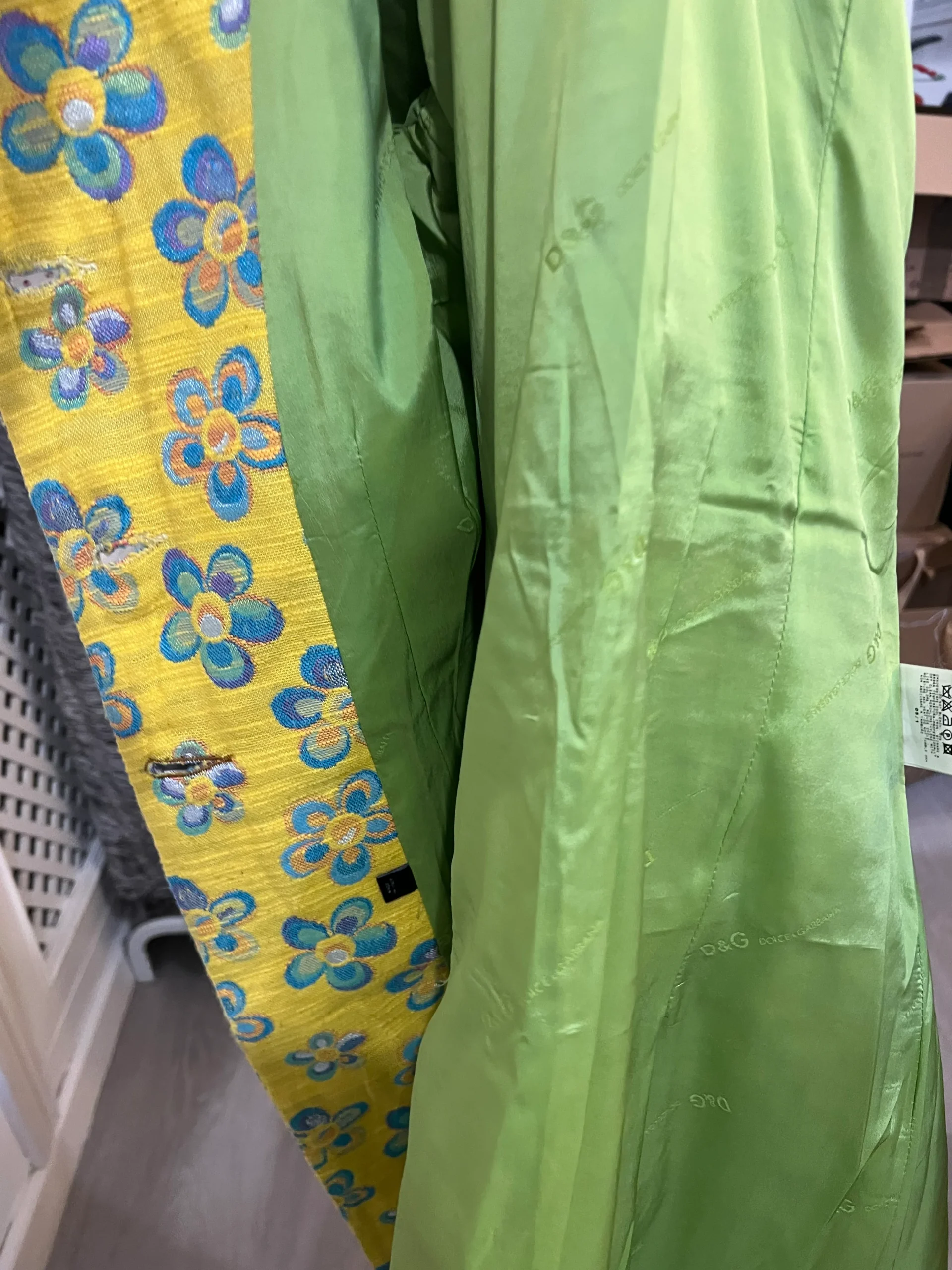 DOLCE&GABANA. Abrigo amarillo flores T.xs/s - Imagen 5