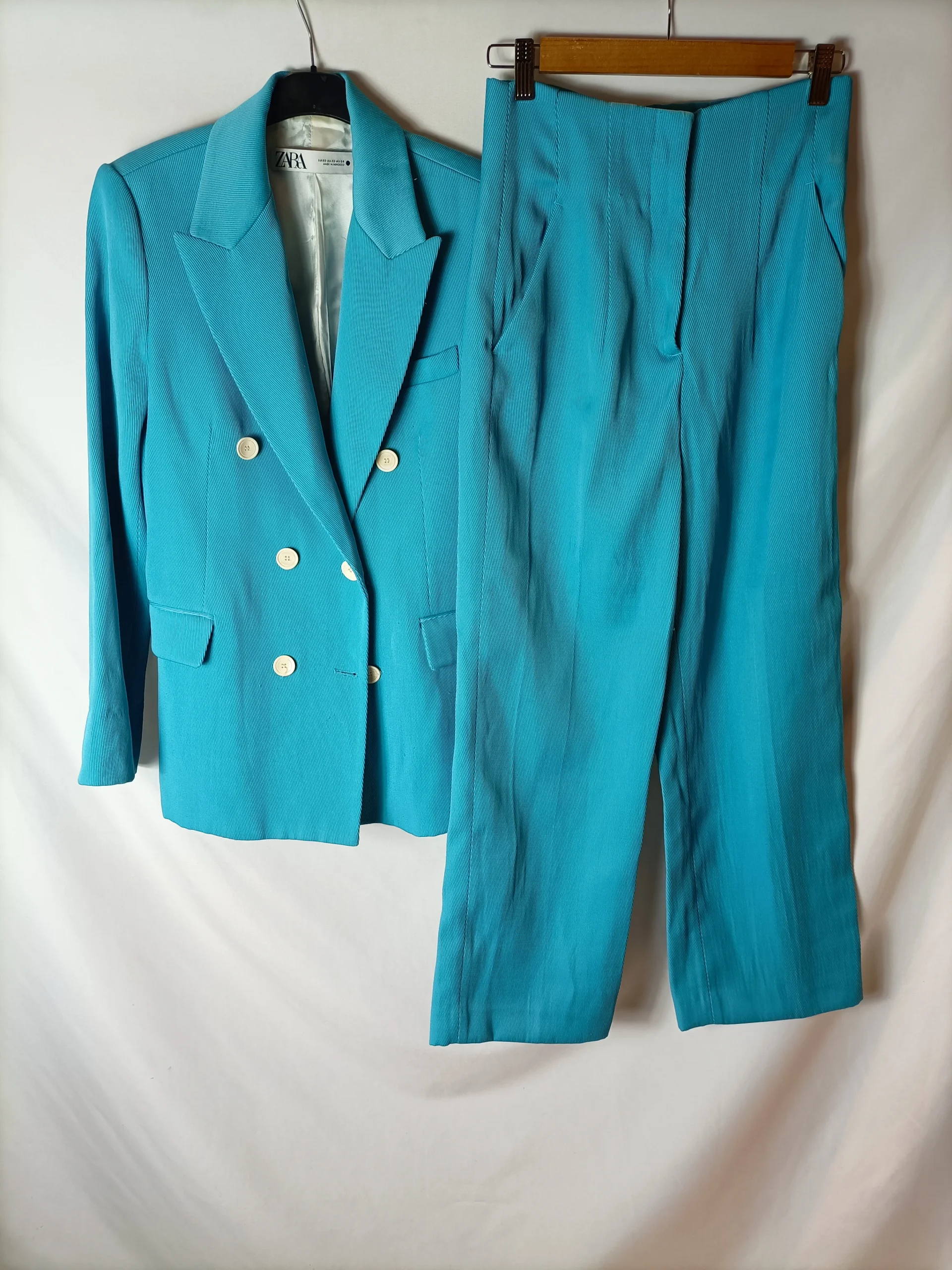 ZARA. total look turquesa T.xs/s