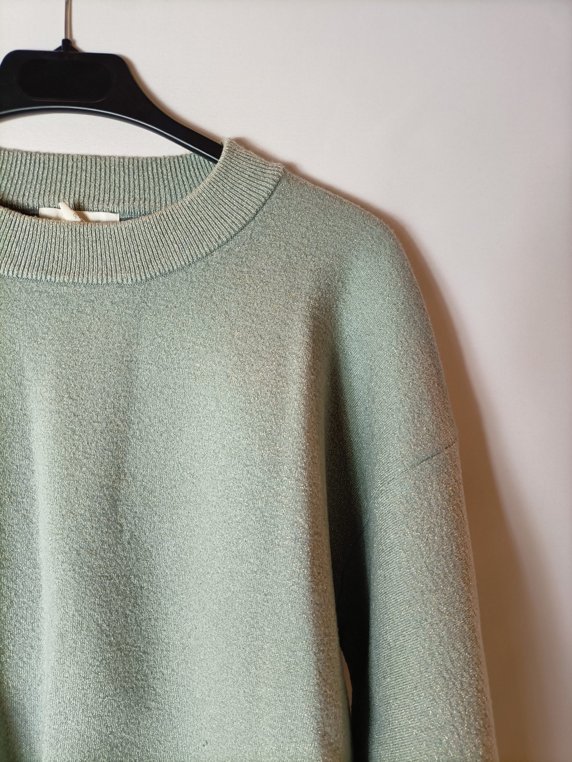 H&M. Sudadera azul claro hilo brillos. T S - Imagen 2