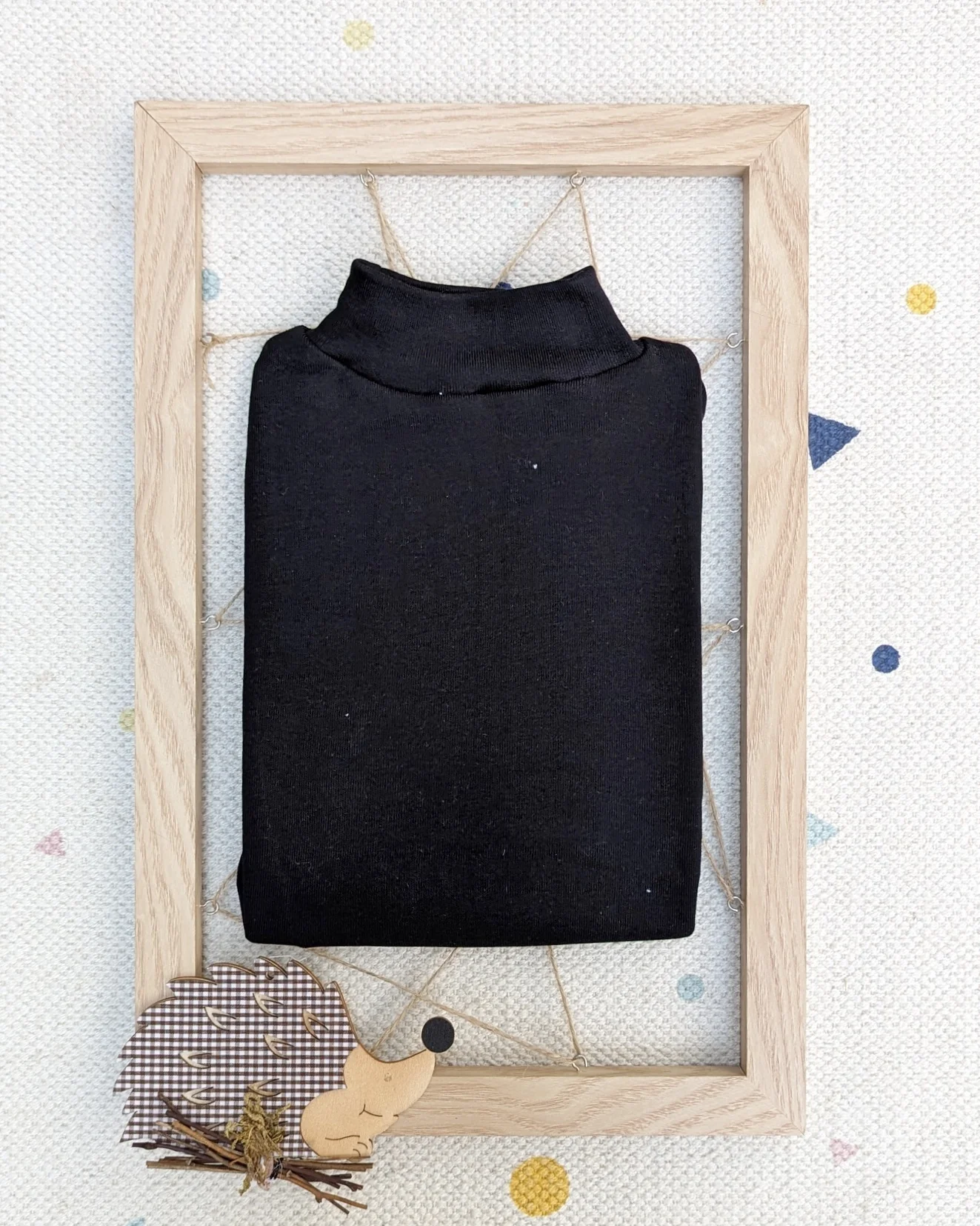 Camiseta semicisne pelito Negra